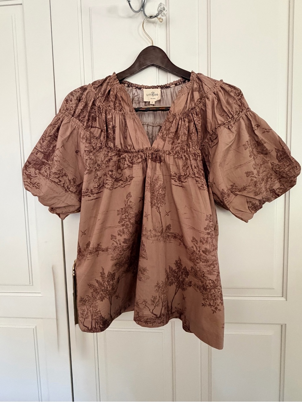 Umgee Brown Scenic Puff Sleeve Tunic